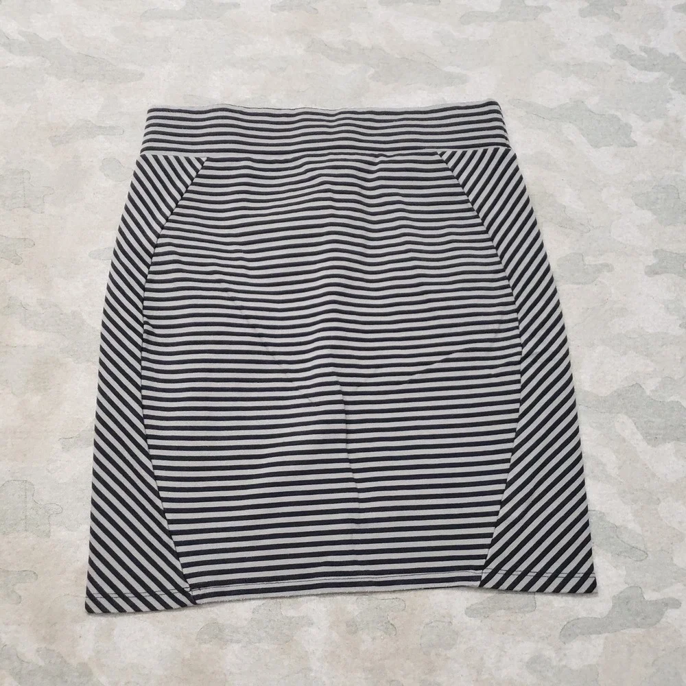 Toad&Co Mini Skirt Womens Medium Gray Stretch Pull On Striped